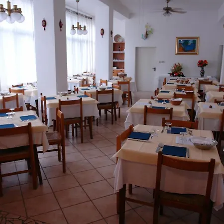 Everest Otel Cesenatico